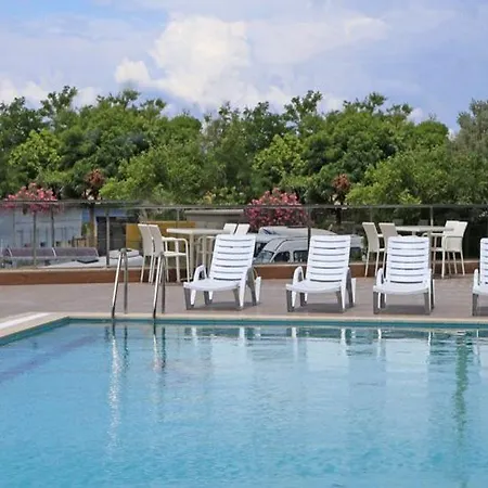 Comfort Ada Class Hotel